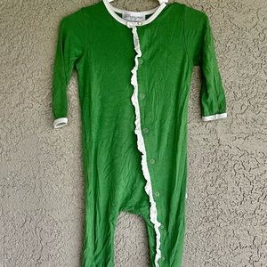 GUC 12-18m baby Goosebumps Green One piece Snap with Ruffles